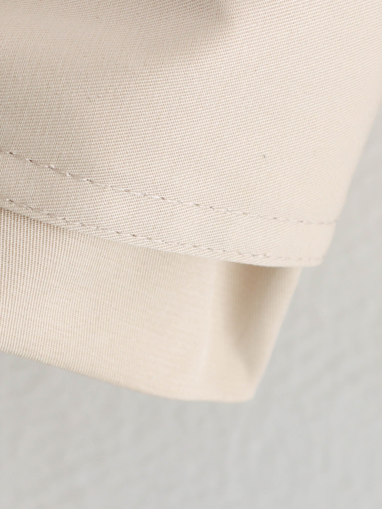ZEPHYRA - Cropped Trenchjacke mit Gürtel